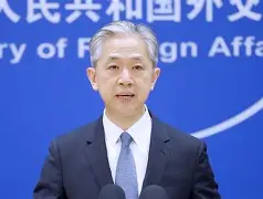 卫冕冠军实现了一场重要胜利,继续领跑积分榜(卫冕冠军解释) 卫冕冠军实现了一场重要胜利,继续领跑积分榜(卫冕冠军解释)