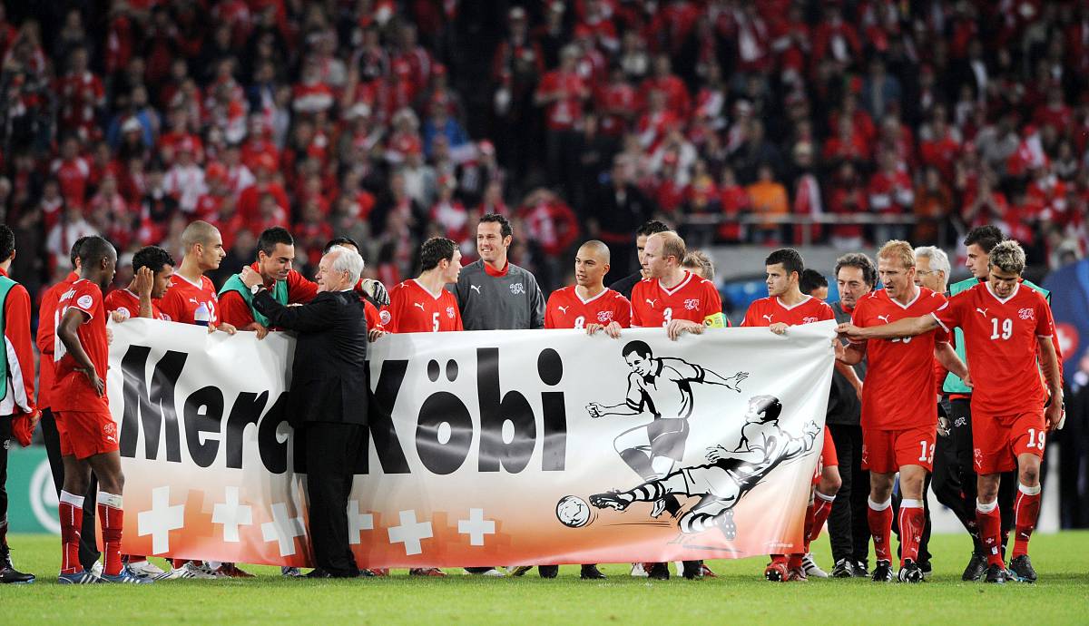 包含拜仁慕尼黑在关键时刻力挽狂澜，险胜对手的词条